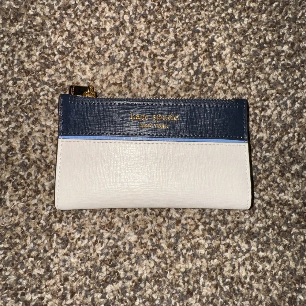 Kate Spade Morgan Colorblock Slim Wallet- NWOT